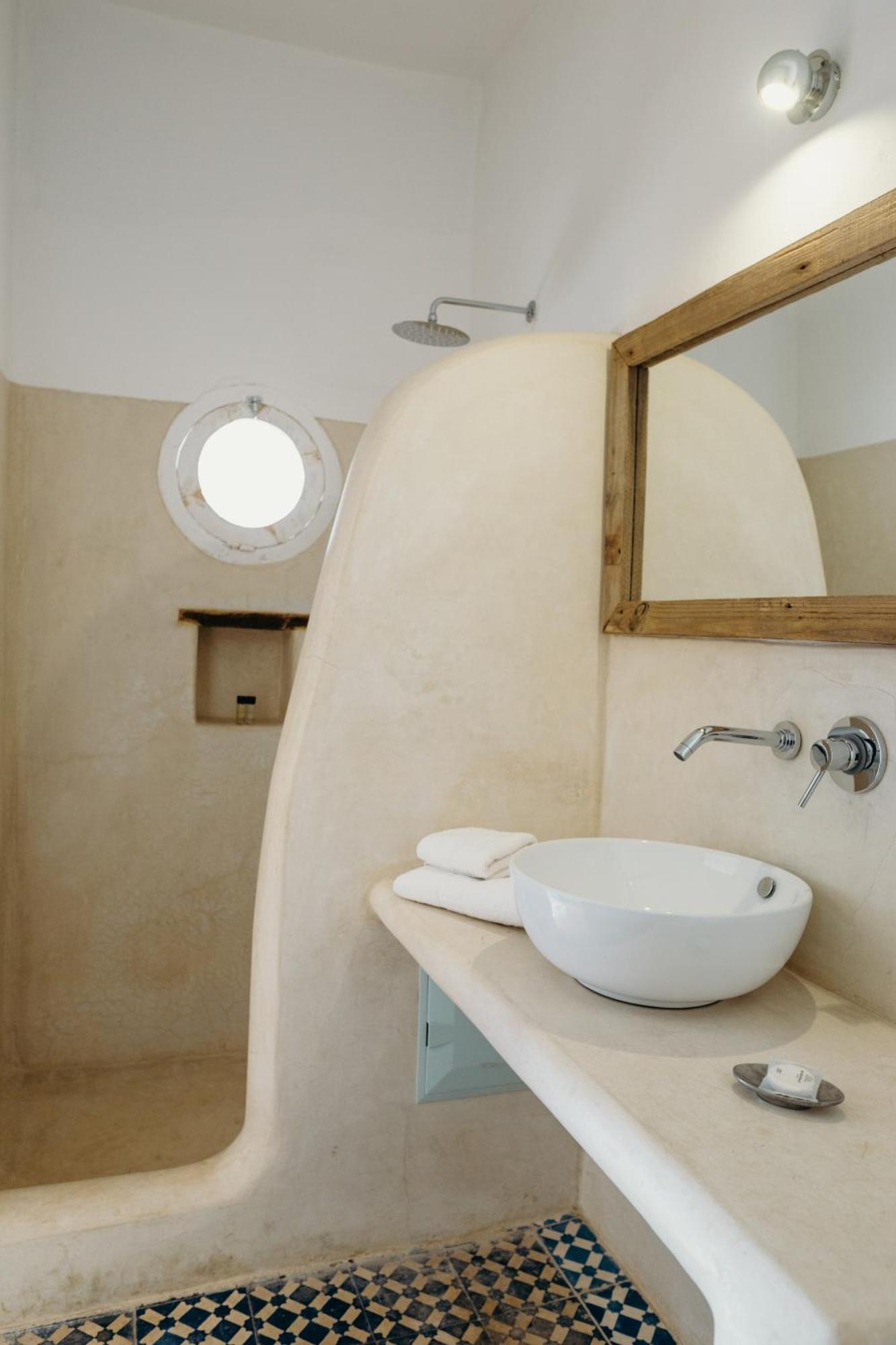 Tangaro Hip Hotel & Spa Suvayr Dış mekan fotoğraf